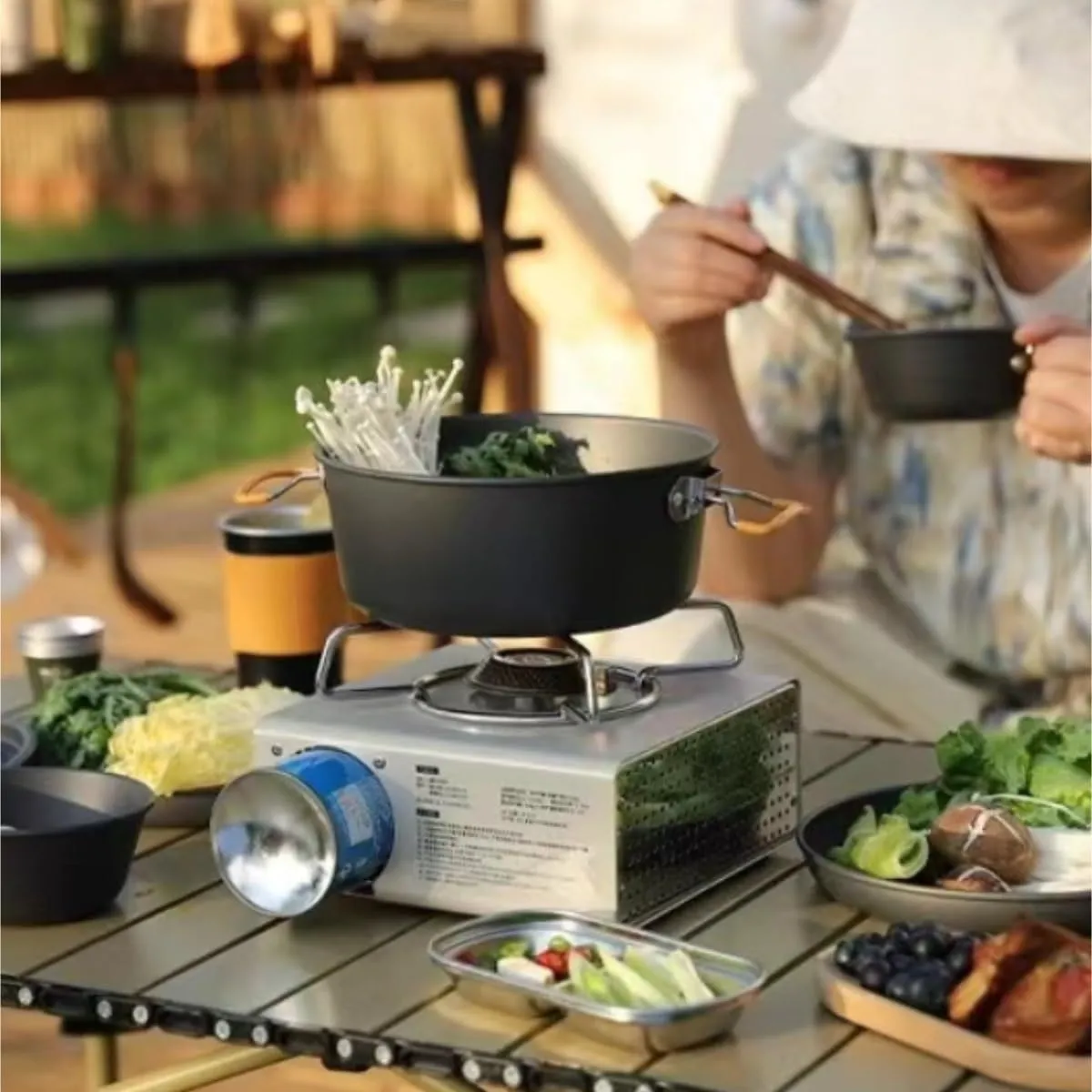 Camping Cookware, Outdoor Camping Portable Camping Cooker Tableware Picnic Pot Picnic Cooking Pot Portable Stove