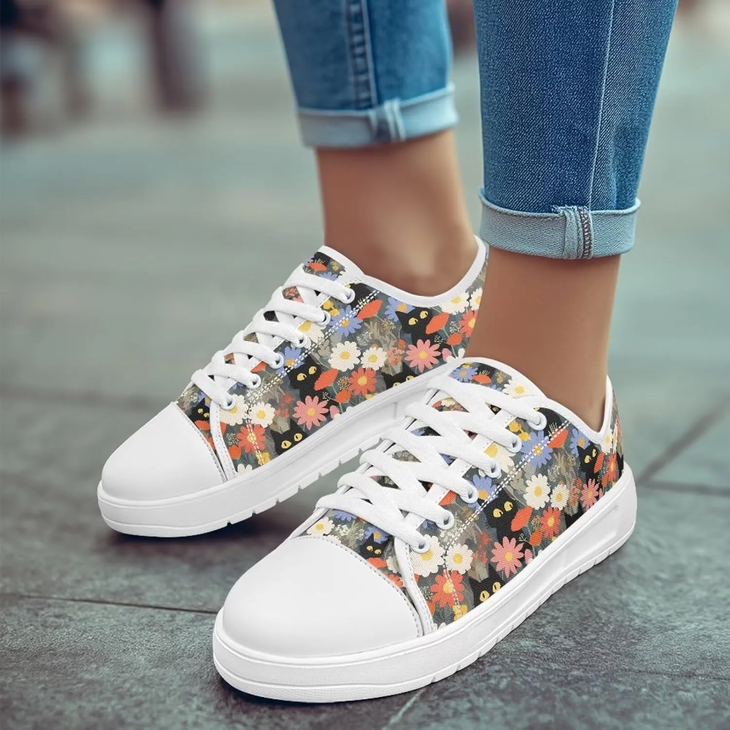 Canvas Shoes for Women Low Top Casual White Black Sneakers Womens Lace Up Fashion Comfortable Walking Shoes