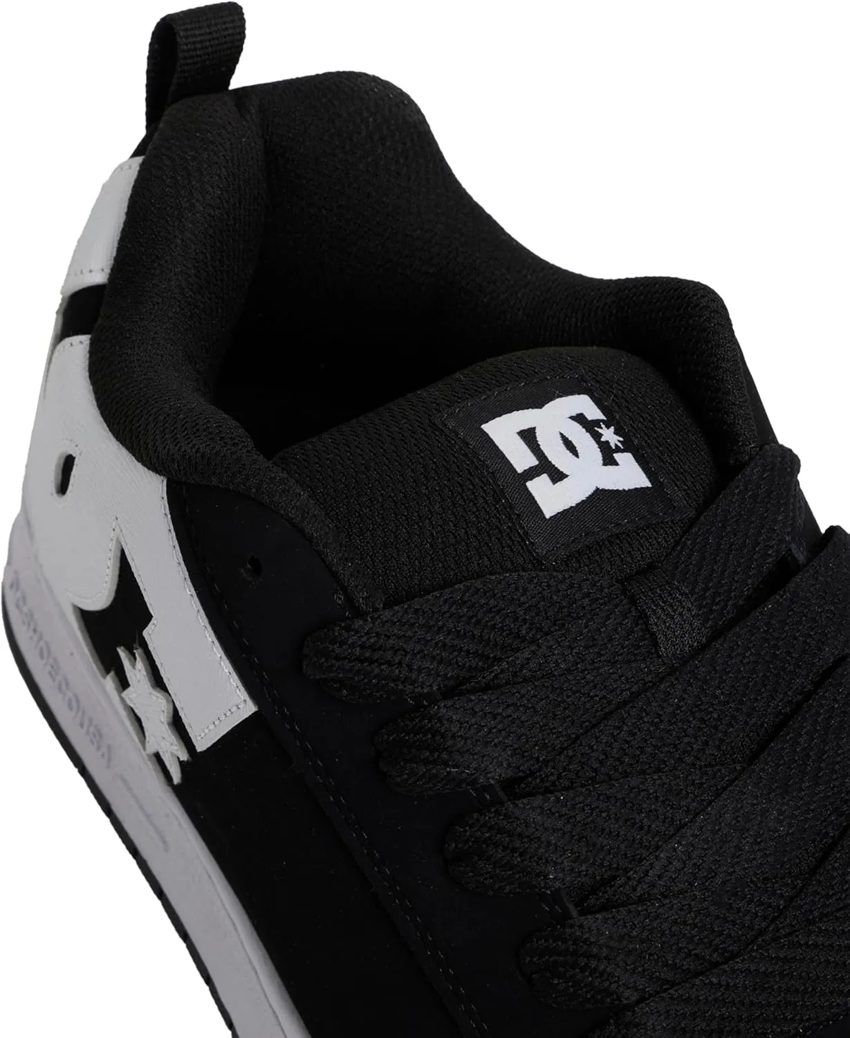 DC Shoes Men's Low-top Sneakers