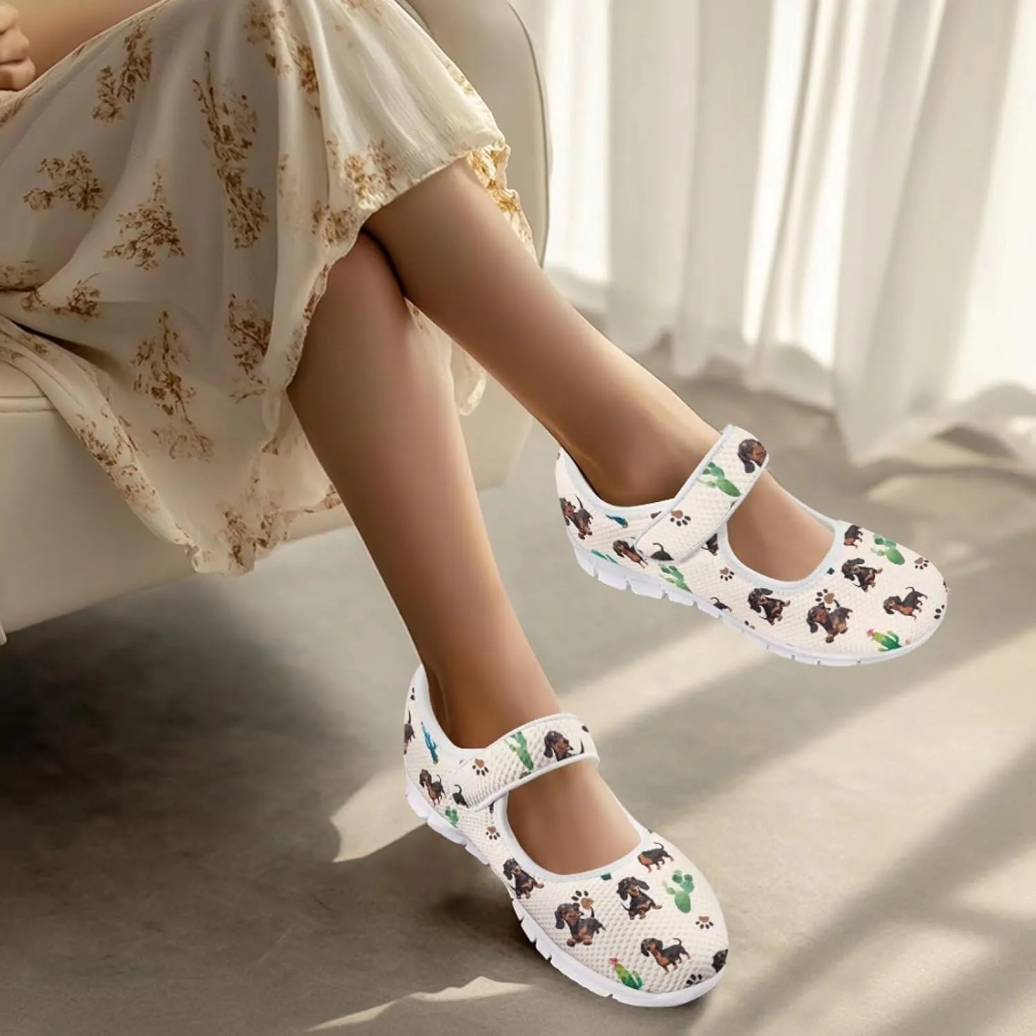 JoyLamoria Womens Walking Shoes Wide Diabetic Shoes Cute Cat Print Adjustable Barefoot Shoes Breathable Mary Jane Flats