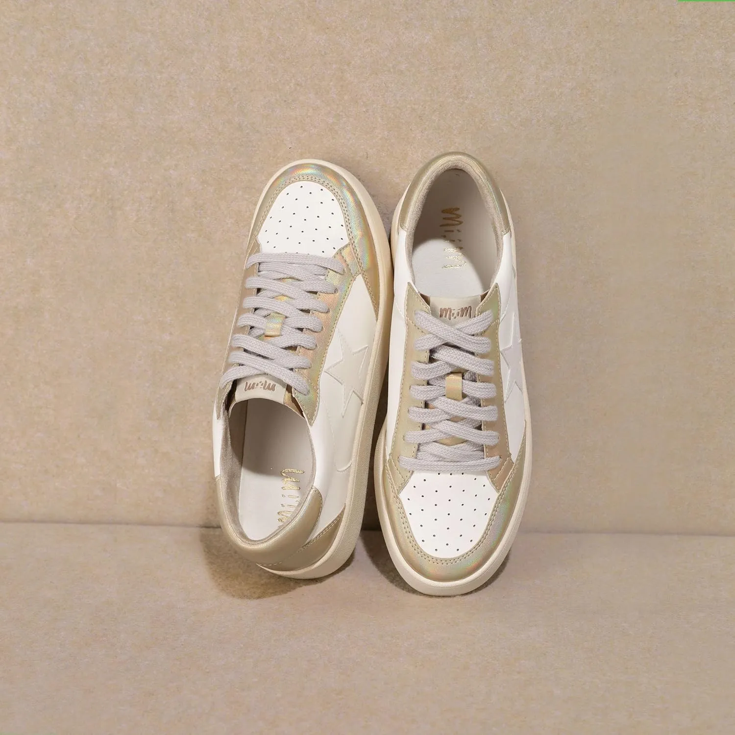 Mi.iM Juniper Rubber Sole Lace-up Elephant Print Star Sneakers