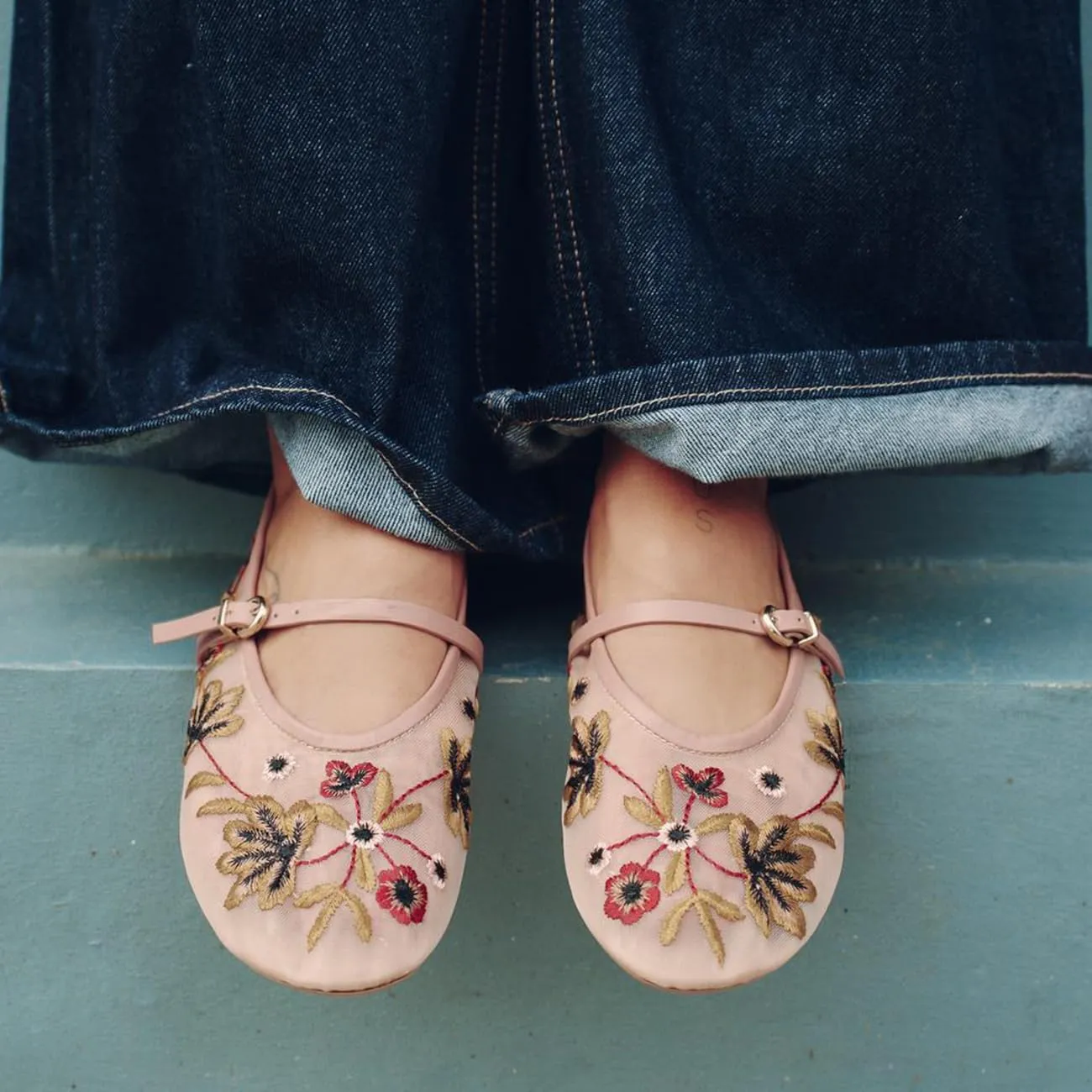 MRKEWUNEY Mesh Ballet Flats for Women Embroidered Floral Round Toe Mary Jane Flats