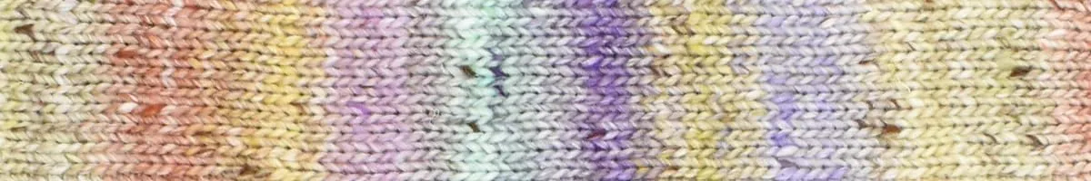Noro - AKARI Yarn, Silk Cotton Wool Blend, 200 g / 7 oz (42 - Ebetsu)