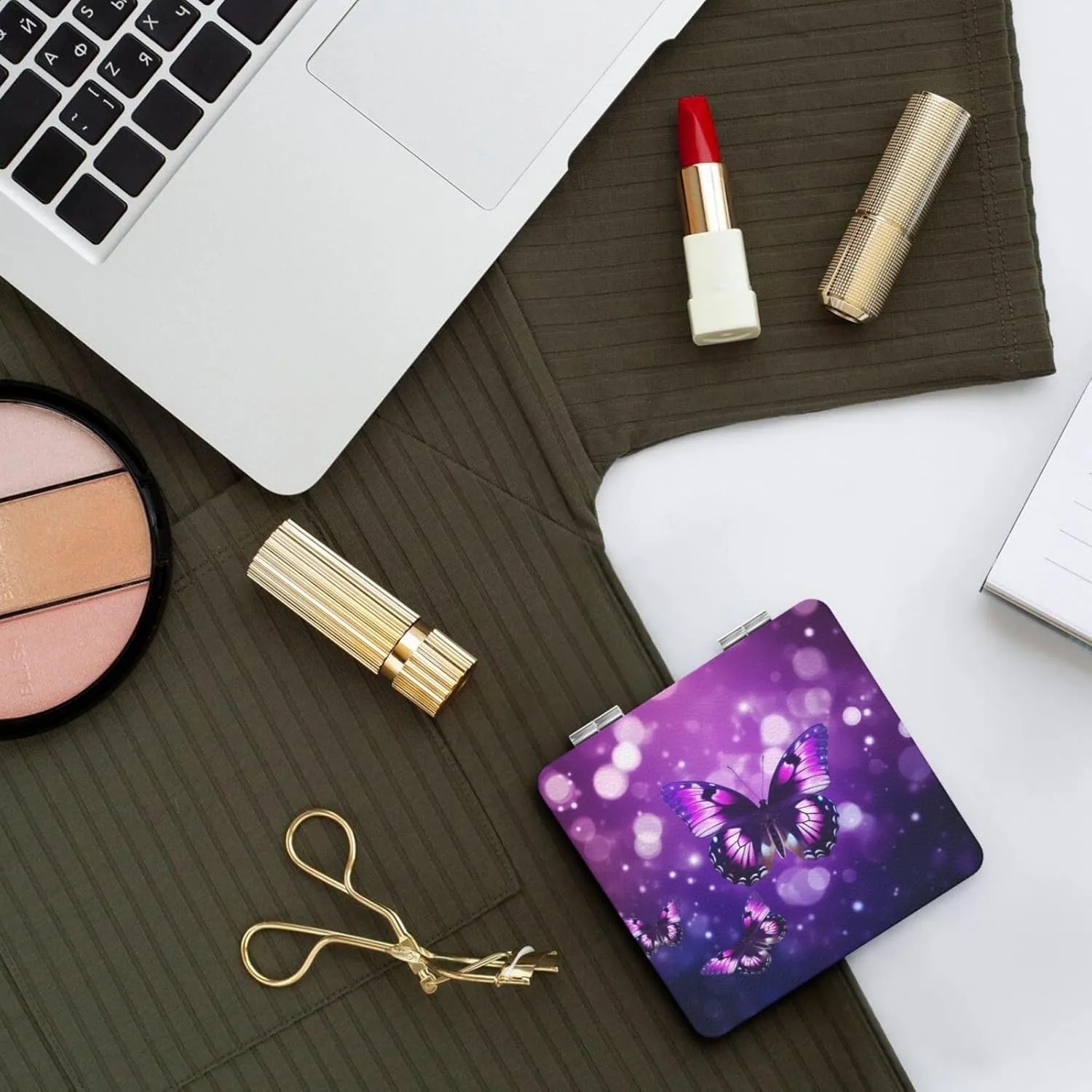 Purple Butterfly Portable Pocket Cosmetic Mirror-Compact and Light, It is A Necessary Thing to Go Out for Beauty and Makeup