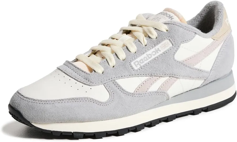 Reebok Unisex Classic Leather Sneakers Legacy, Chalk/Grey 3/Moonstone, 7 US Men