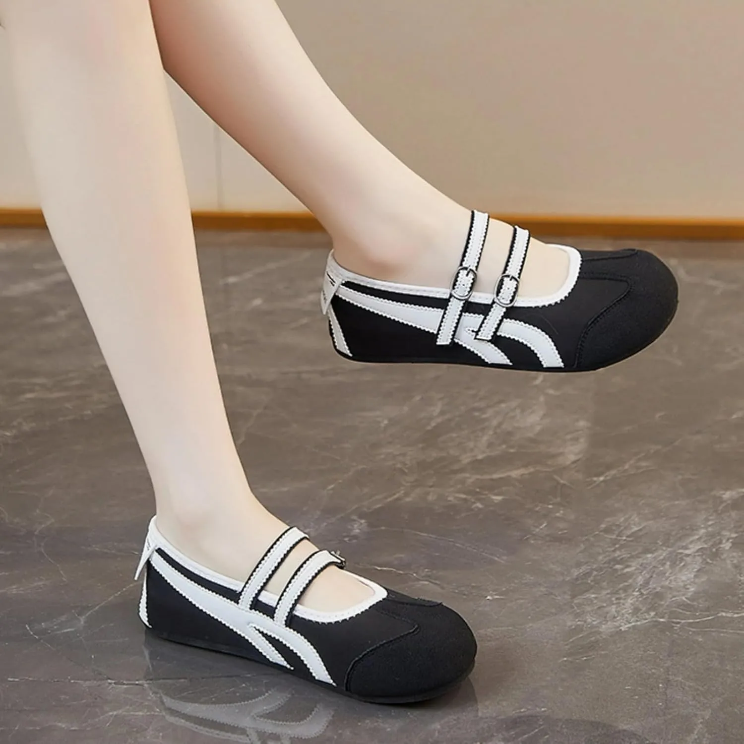 Retro Sneakers Women Mary Jane Flat Shoes Y2K Aesthetic 0.8" Casual Outfit Cute Walking Shoes
