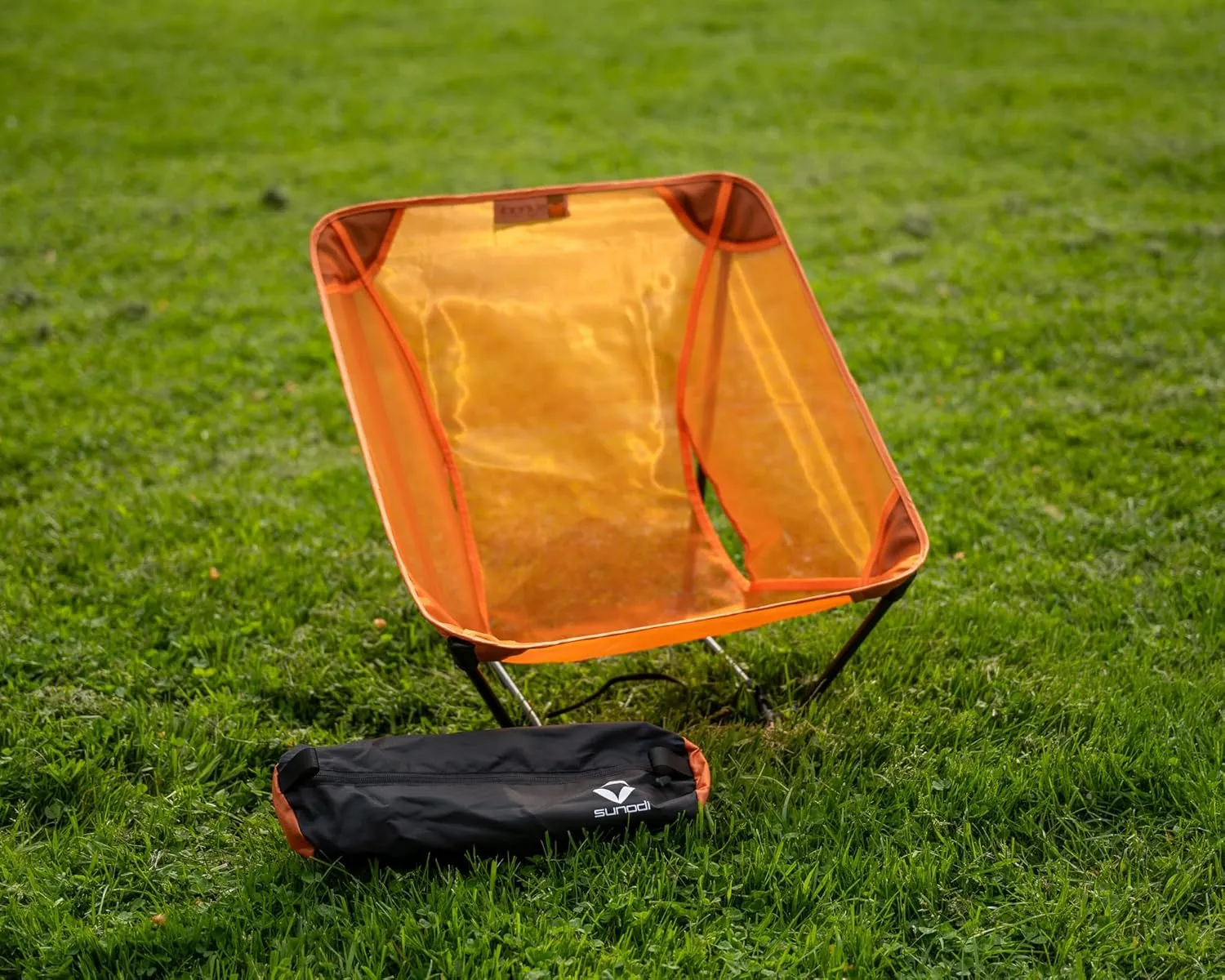 Ultralight Backpacking Chair,Carbon Fiber Legless Ground Chair,Folding Camping Chair,Lightweight Portable for Adults,Hiking,Camping,Picnic,Fishing,RV,Balcony,Paddleboard,Beach,Indoor (Orange)