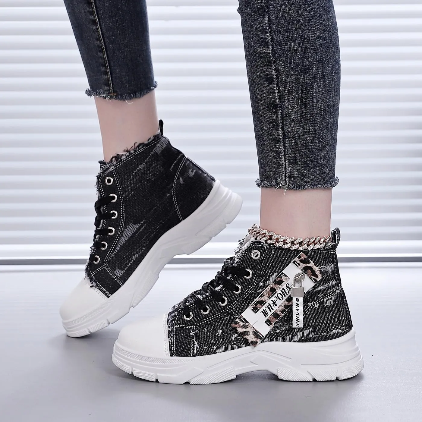 Women's Lightweight Platform High Top Canvas Sneakers Breathable Running Walking Shoes