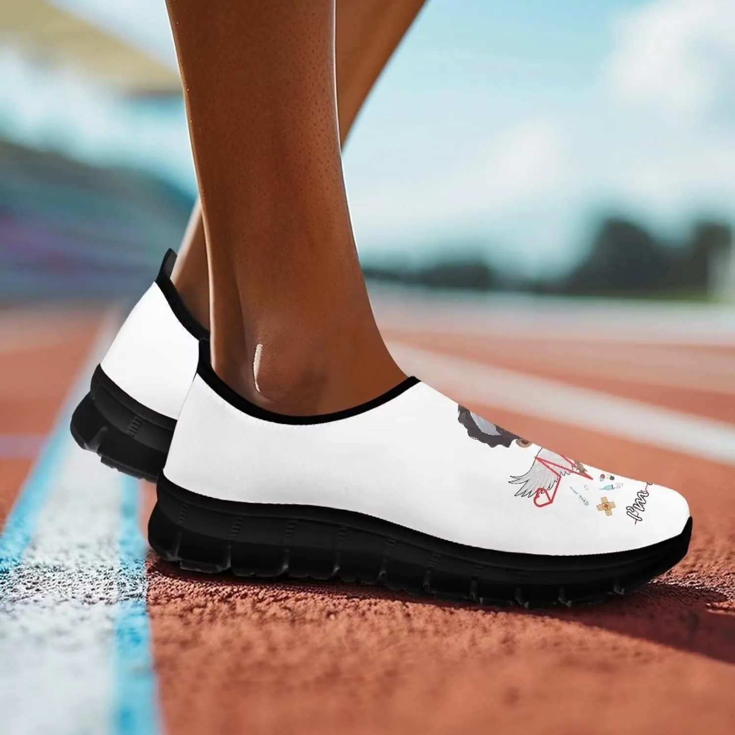Women's Nurse Slip On Shoes Low-Cut Comfortable Casual Walking Flat Loafers Outdoor Non Slip Sports Running Sneakers